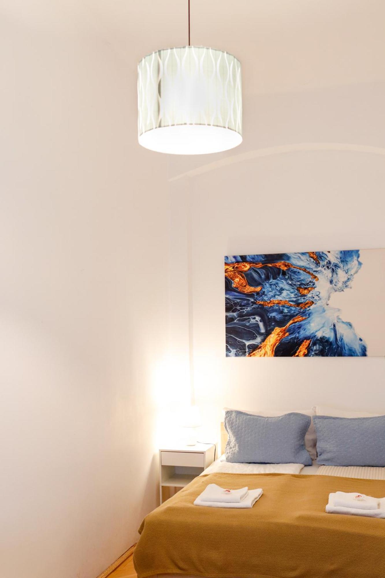 Neuhausz Residenz Ultra-Central Apartment Тимишоара Экстерьер фото